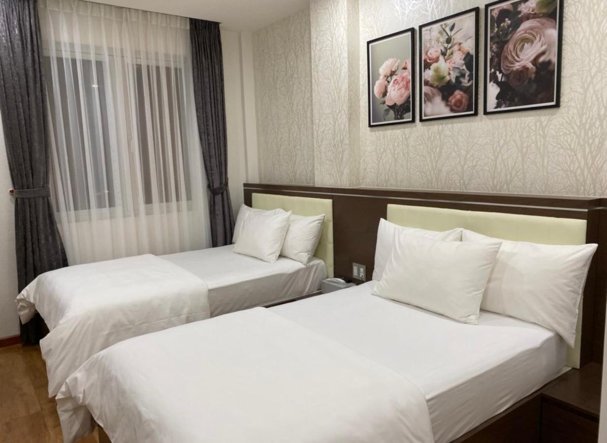 The Moon Hotel 2 Ho Chi Minh-stad Buitenkant foto